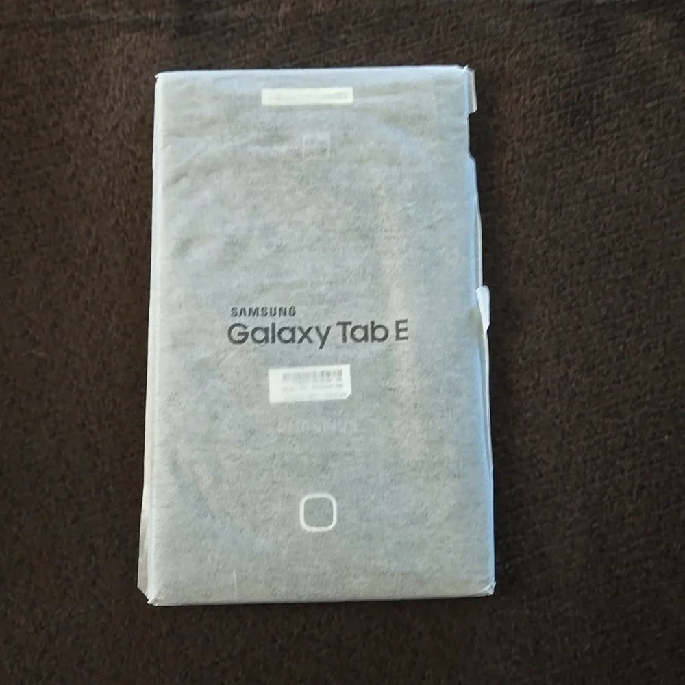 NWT Samsung Galaxy Tab E Tablet